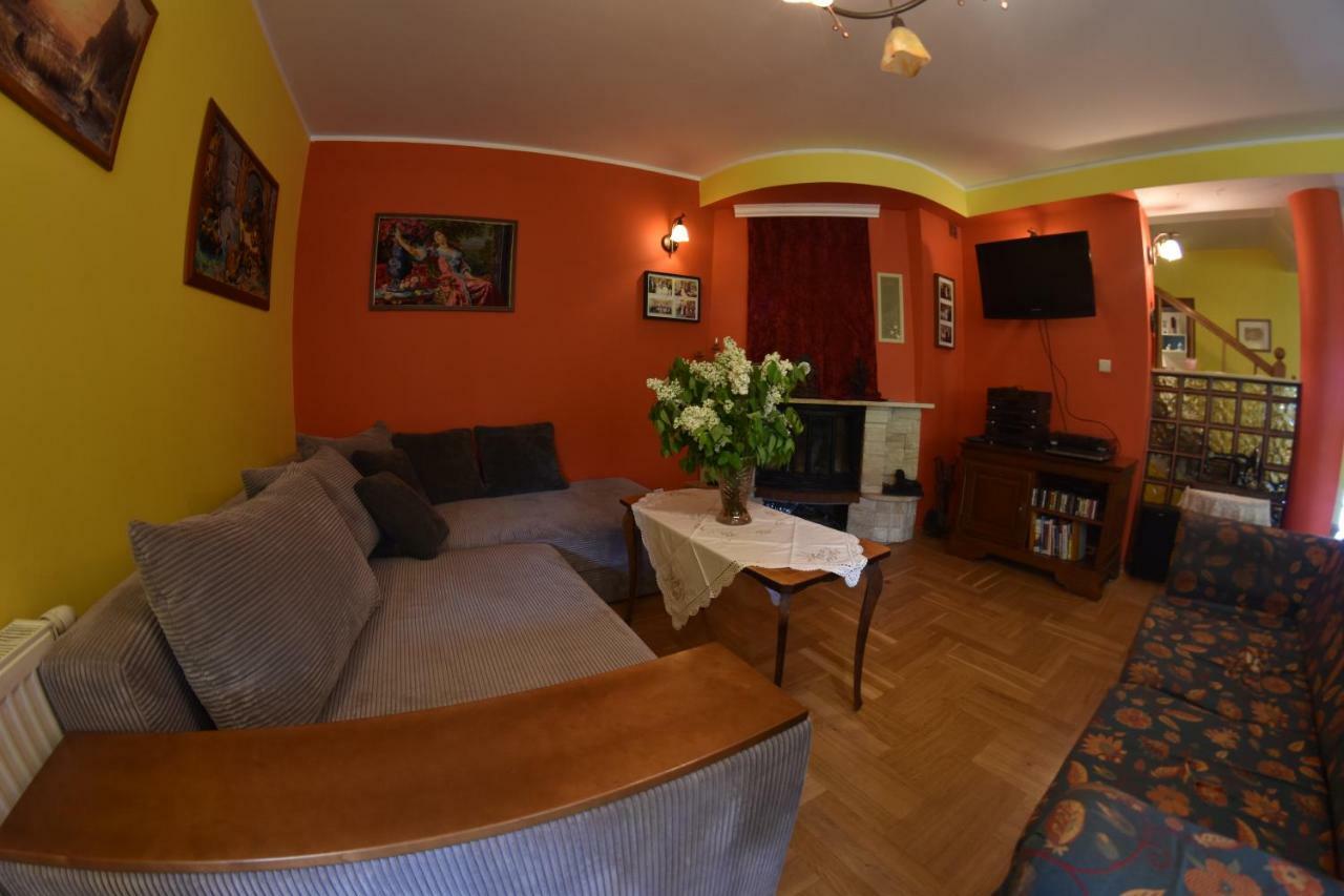 Comfortable House With Garden Manki Eksteriør billede